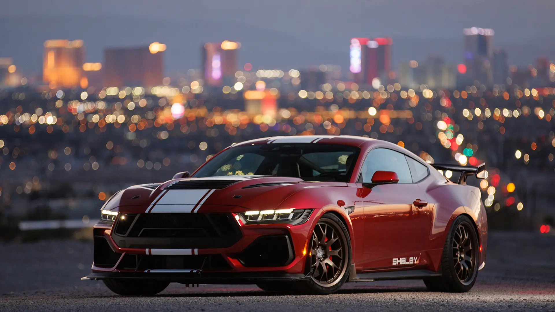 Carro Ford Mustang F650 Shelby Super Snake
