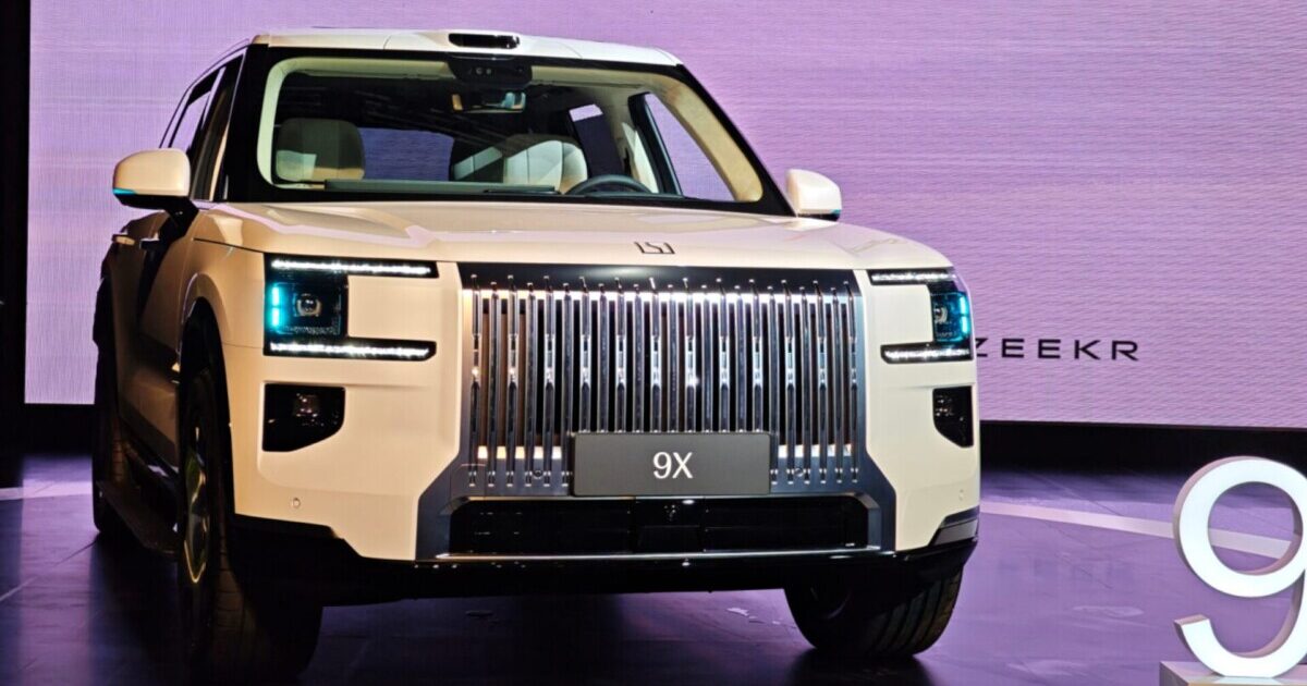 Imagem do SUV full size Zeekr 9X na China