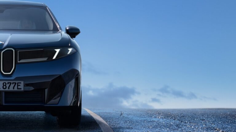 Frente do BMW iX3 de segunda geração