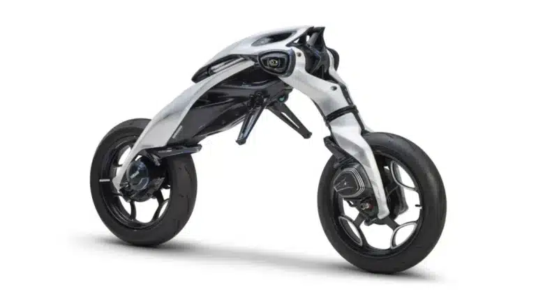 Yamaha apresenta motos elétricas e conceitos futuristas em feira no Japão