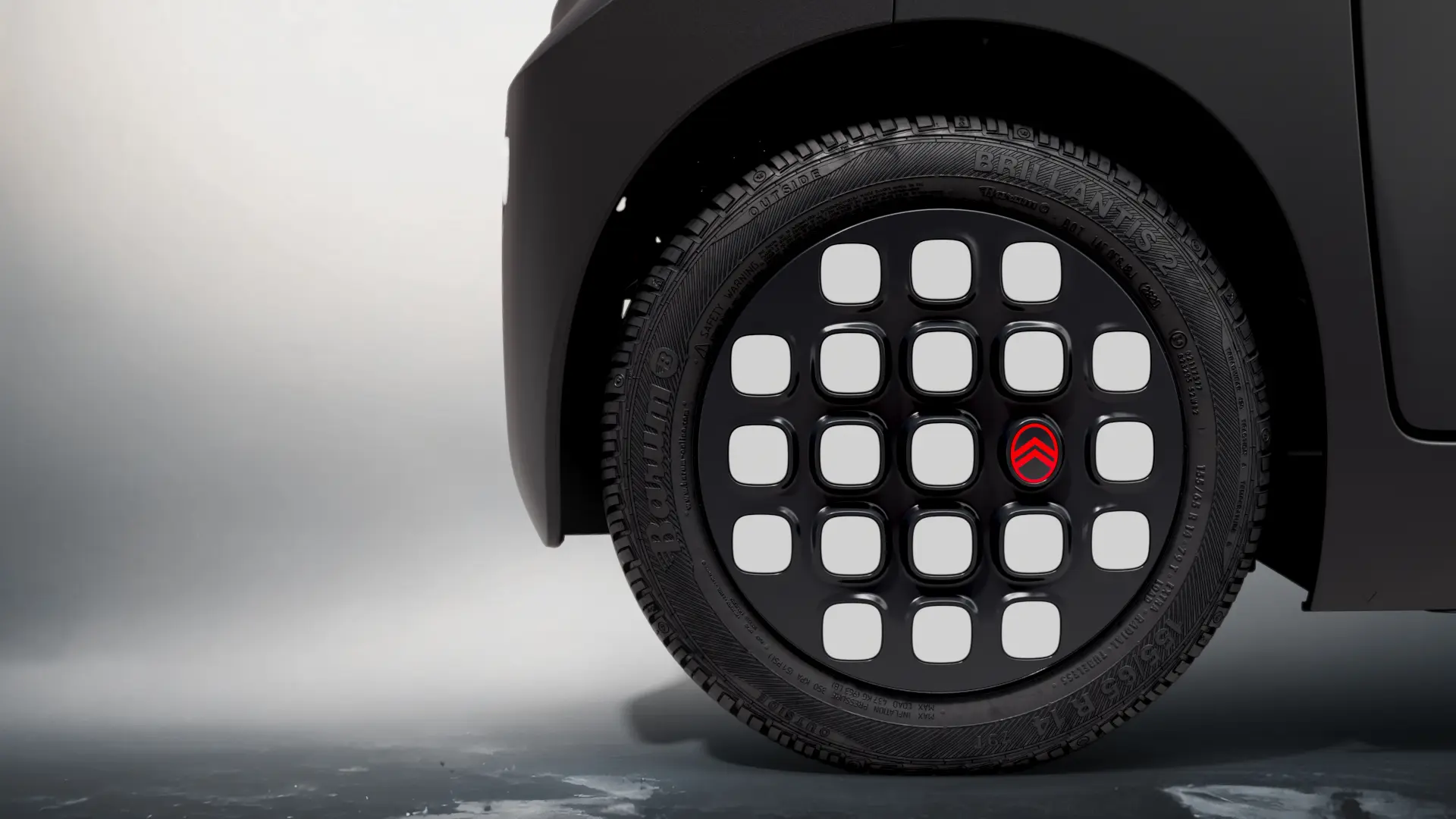 Foto do Citroen Ami Dark Side, mostrando roda