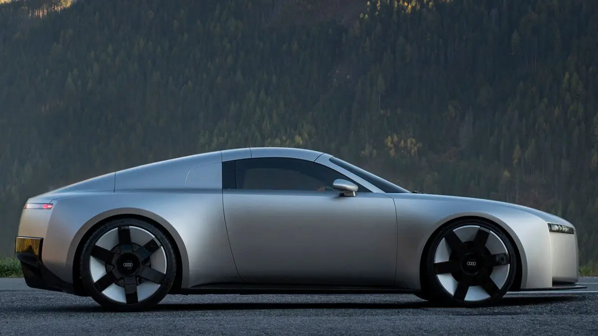 Foto do carro conceito Audi Concept C, lateral