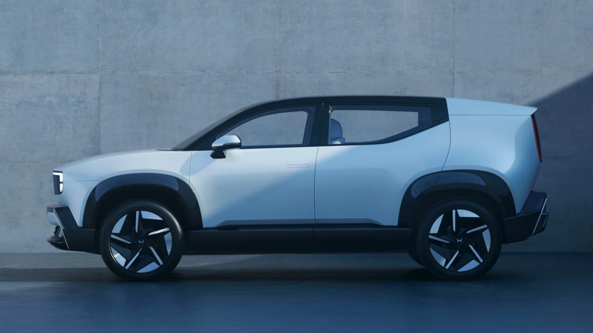 Foto do carro Honda Zero Alpha, vista lateral