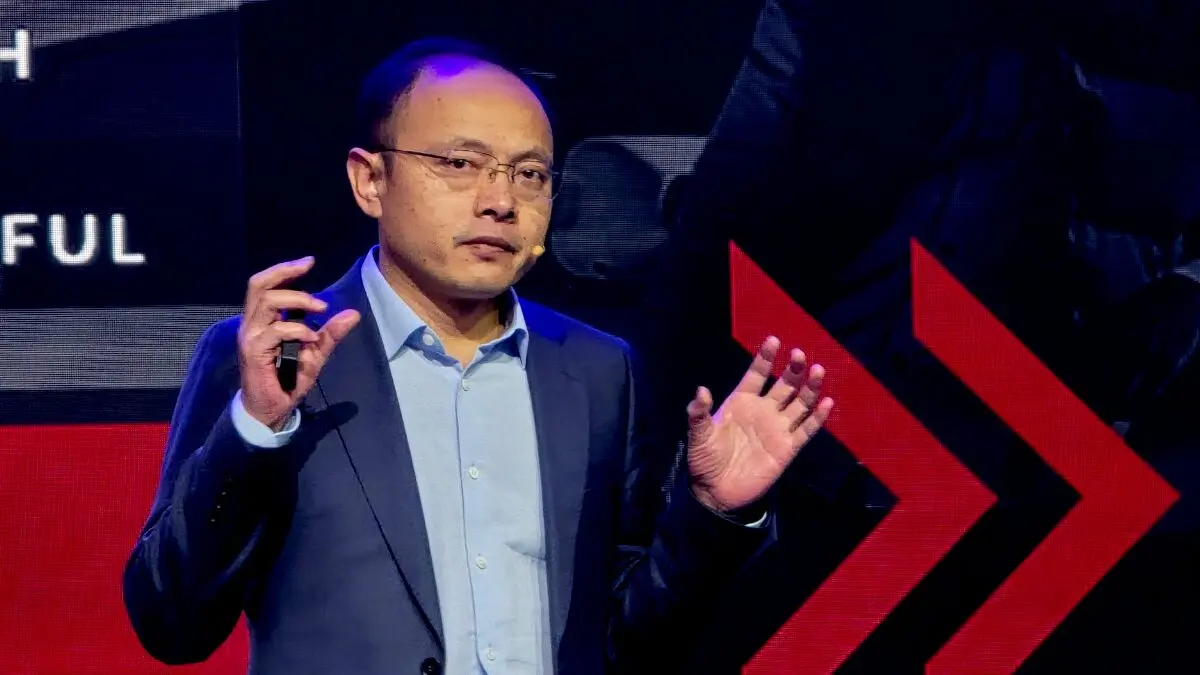 O CEO da Omoda & Jaecoo, Shawn Wu, em apresentação no Hotel Unique em São Paulo