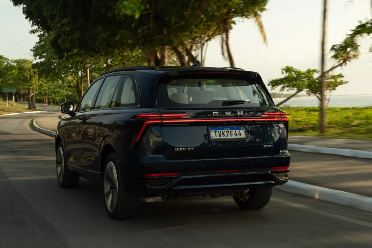 Foto do carro GWM Wey 07, visão traseira