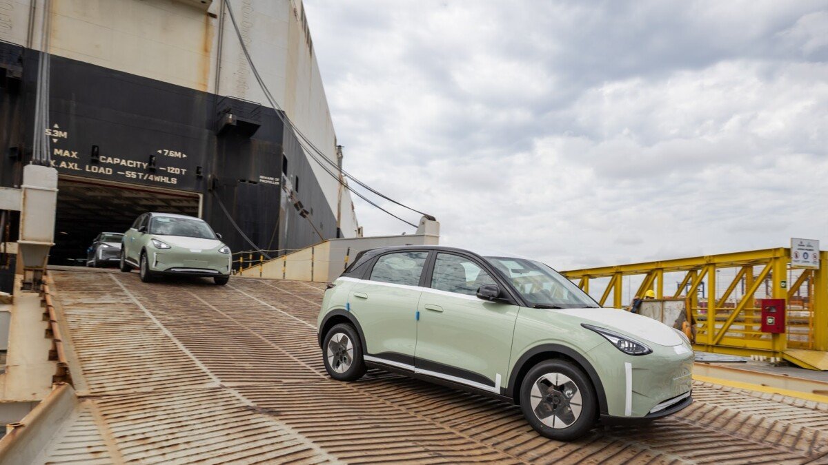 Chegada do Geely EX2 ao Porto de Paranaguá (PR)