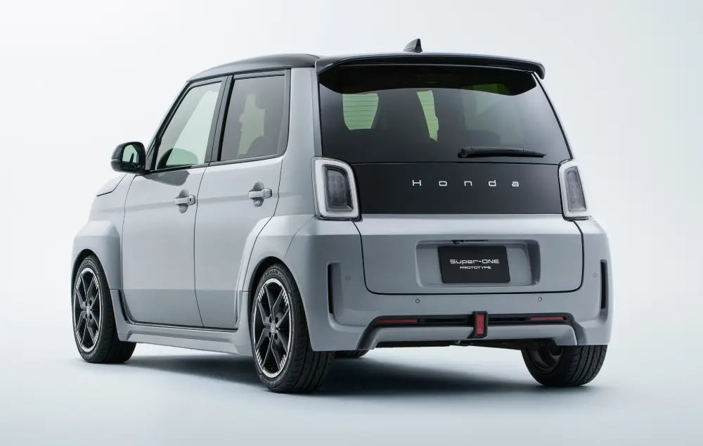 Traseira do Honda Super-One