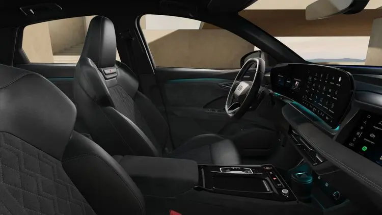 Imagem promocional do Audi SQ6 Sportsback e-tron, mostrando o interior a partir da janela do passageiro