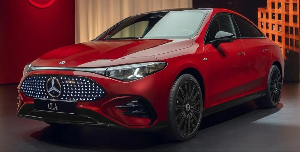 Mercedes CLA, o primeiro carro da Mercedes-Benz a contar com o assistente MBUX com Gemini