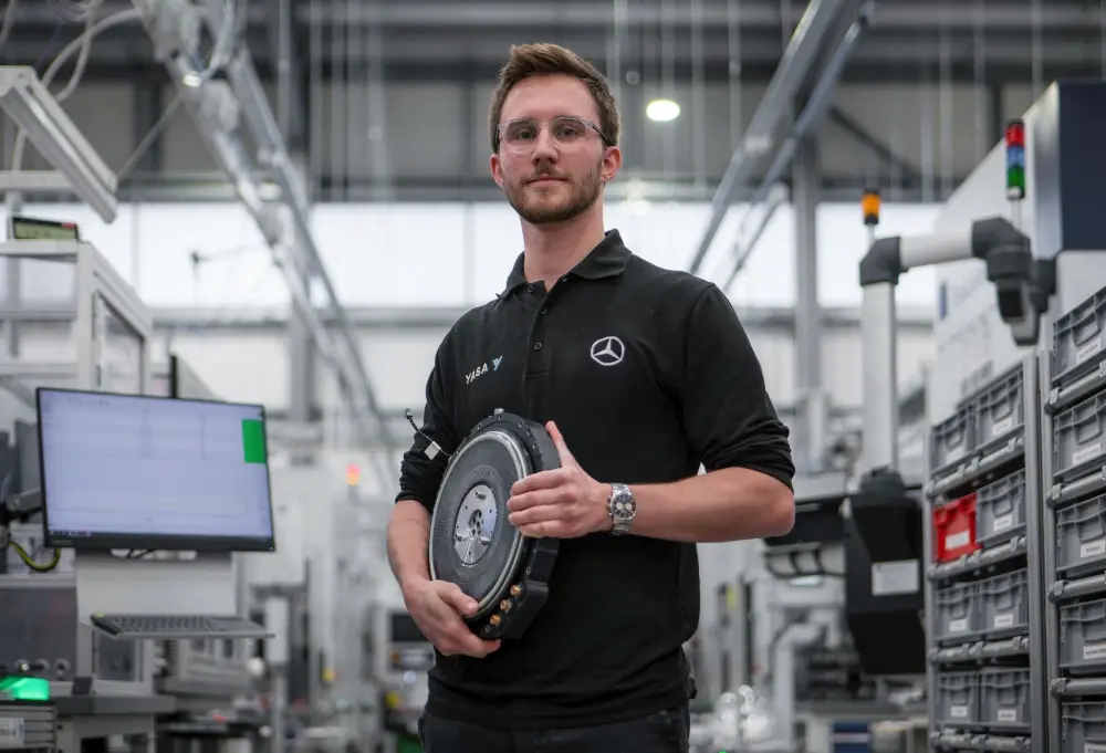 Motor com tecnologia de fluxo axial da Yasa é leve e compacto