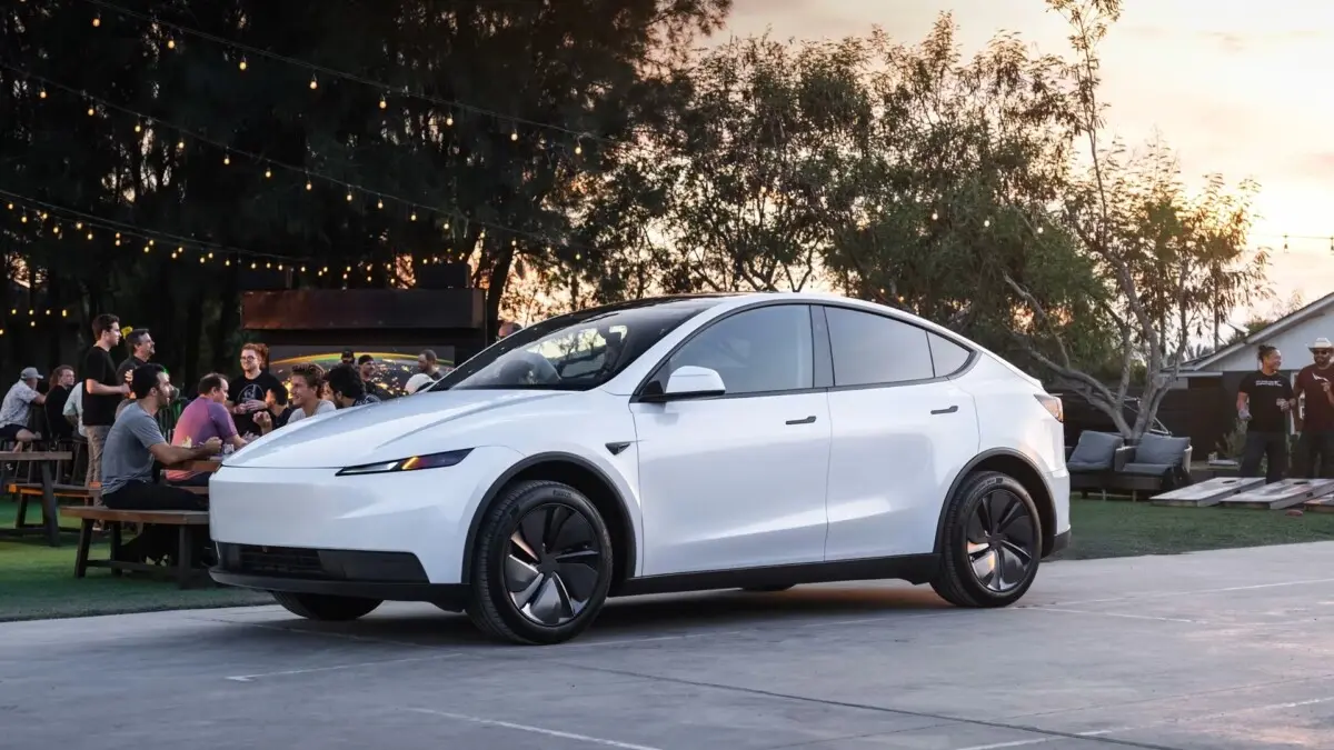 Tesla Model Y Standard