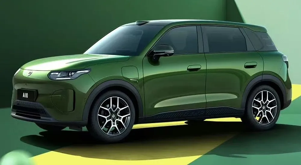 Lateral do Leapmotor B03X (A10)