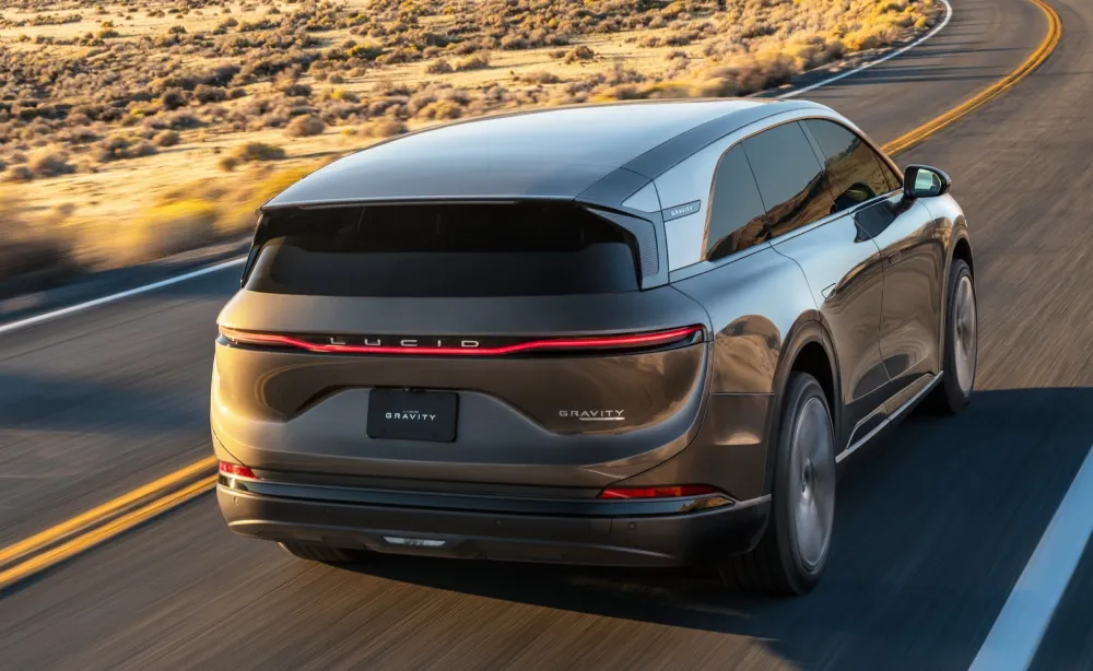 Traseira do Lucid Gravity Touring