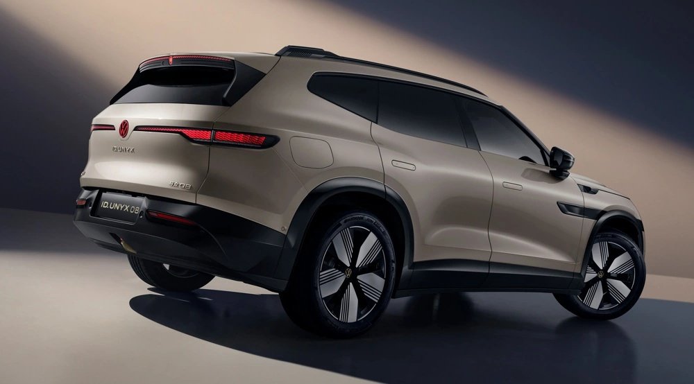 Traseira da ID.UNYX 08