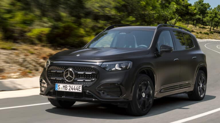 Mercedes-Benz GLB chega como elétrico puro com 631 km de autonomia