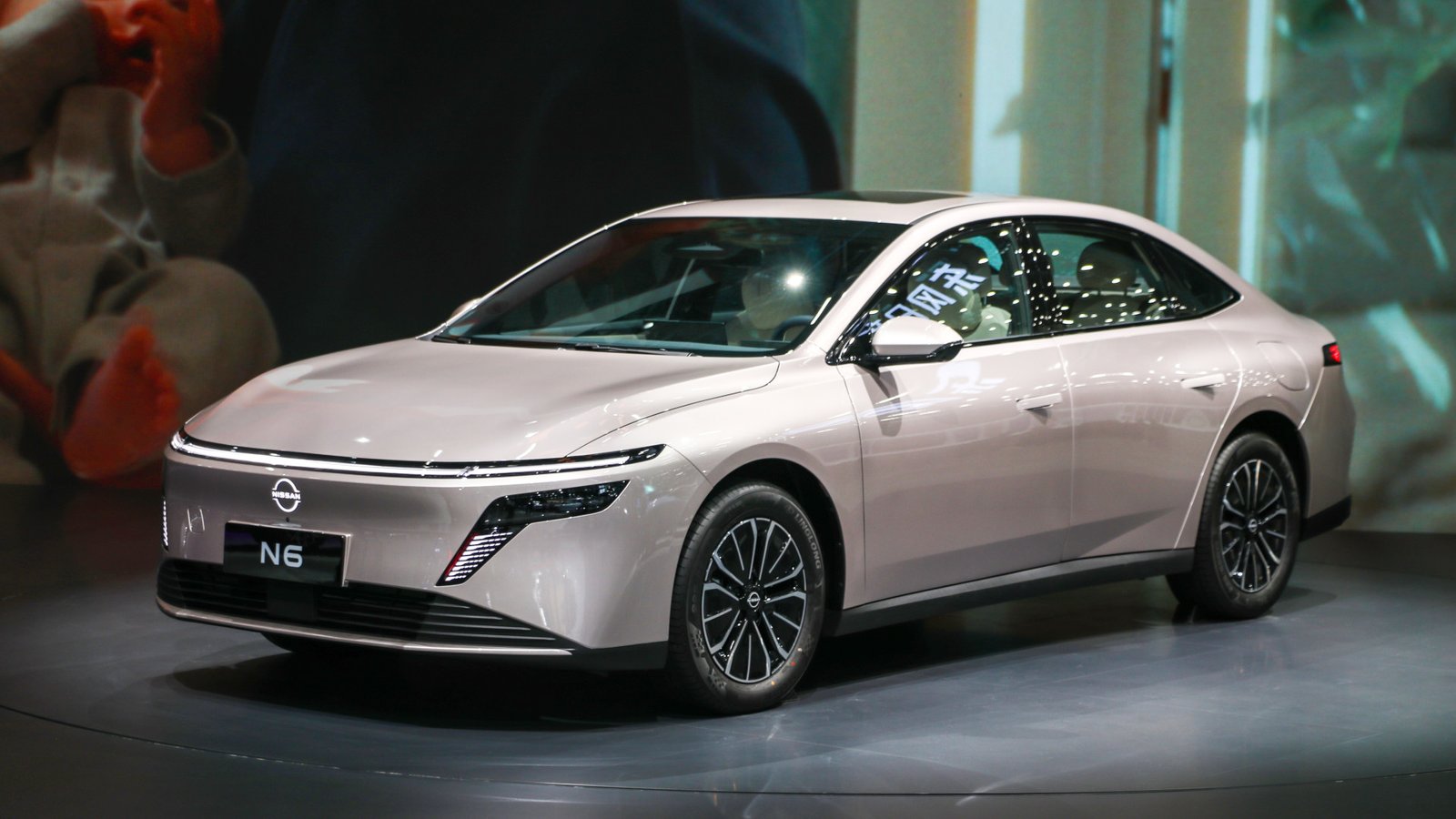 Foto do carro Nissan N6