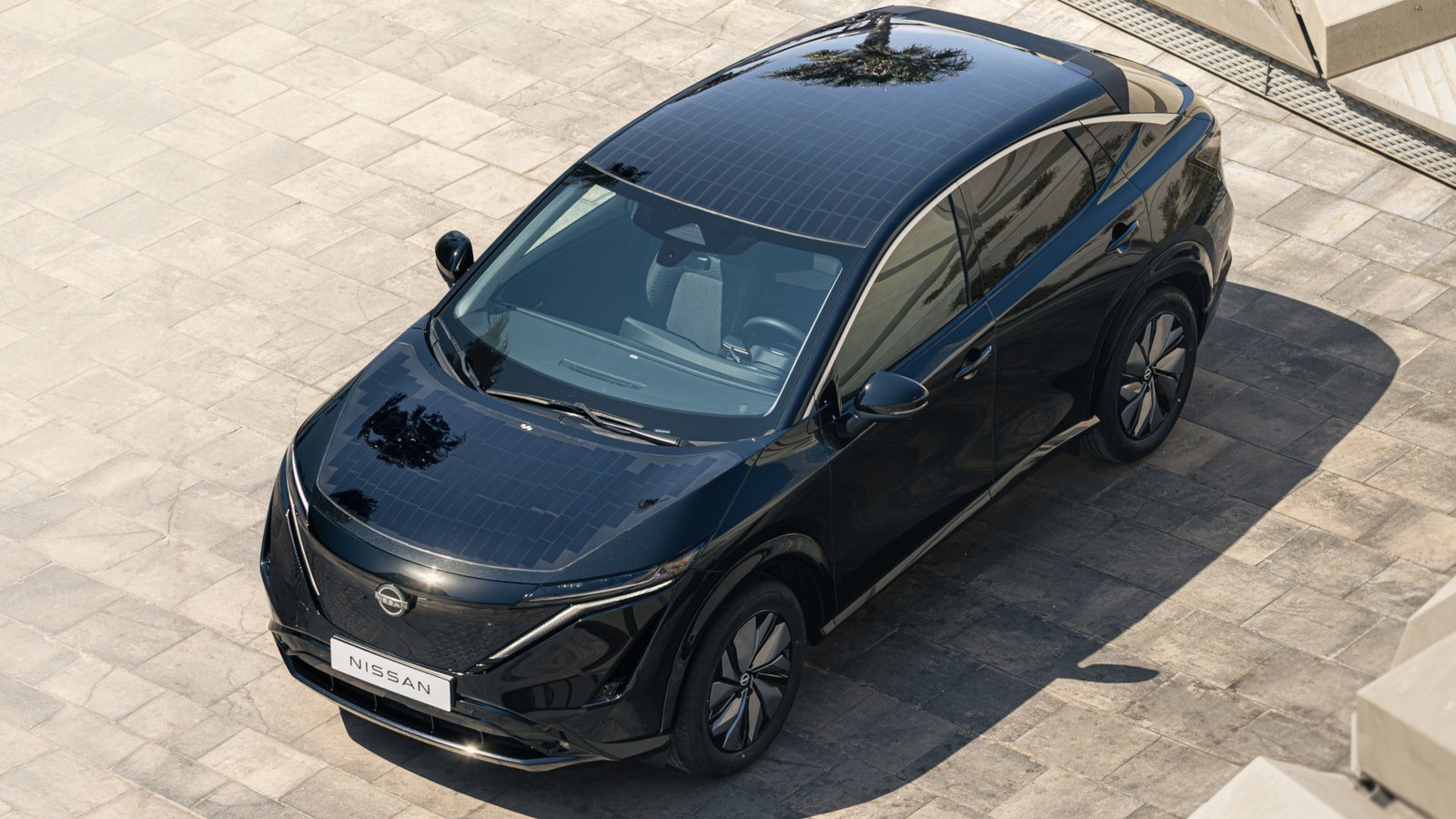 Foto aérea do conceito do Nissan Ariya Solar