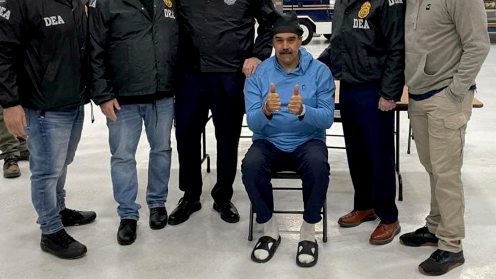 Presidente Venezuelano Nicolás Maduro capturado com agentes da DEA