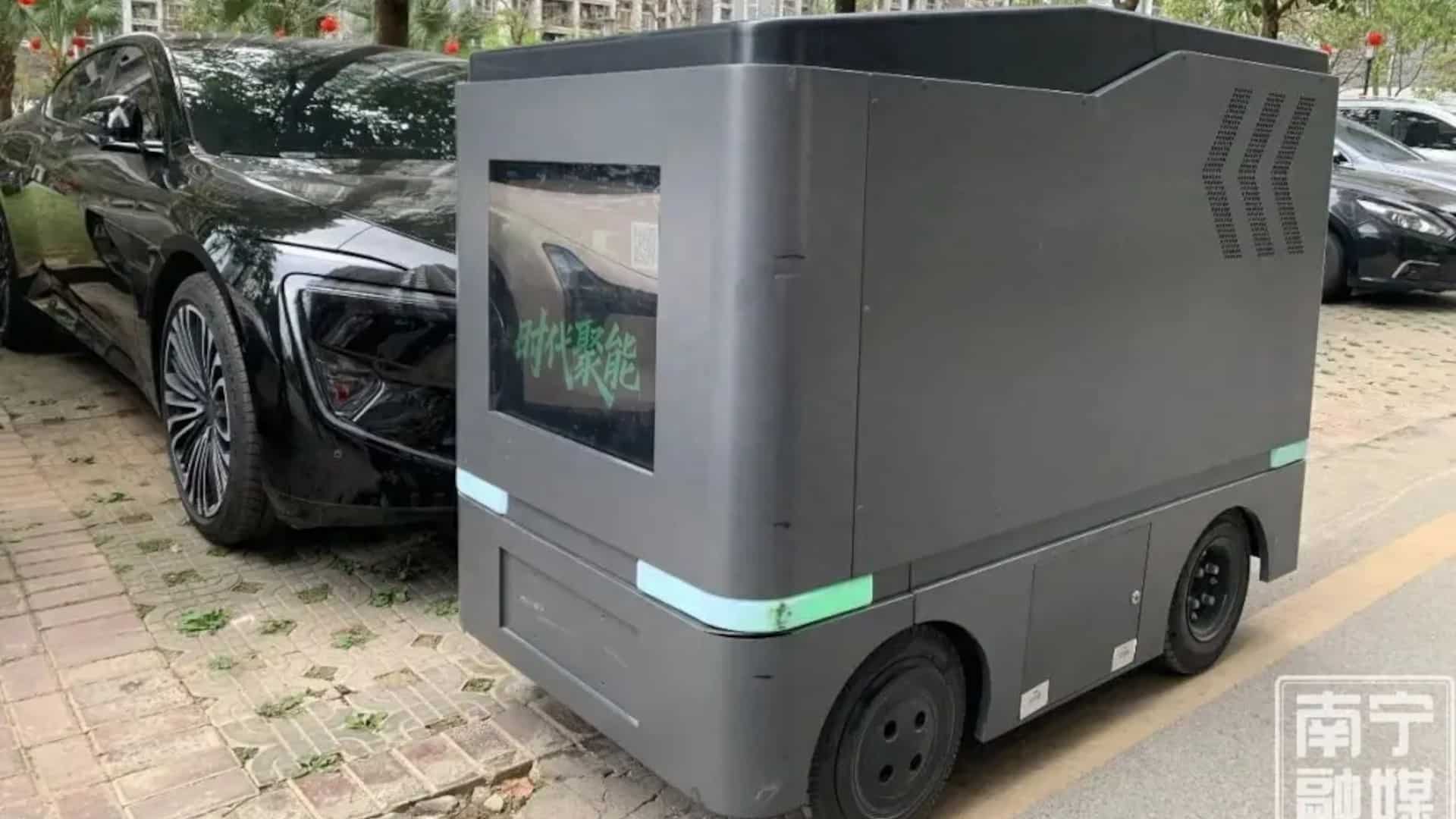 Robô de carregamento elétrico em Nanning, China