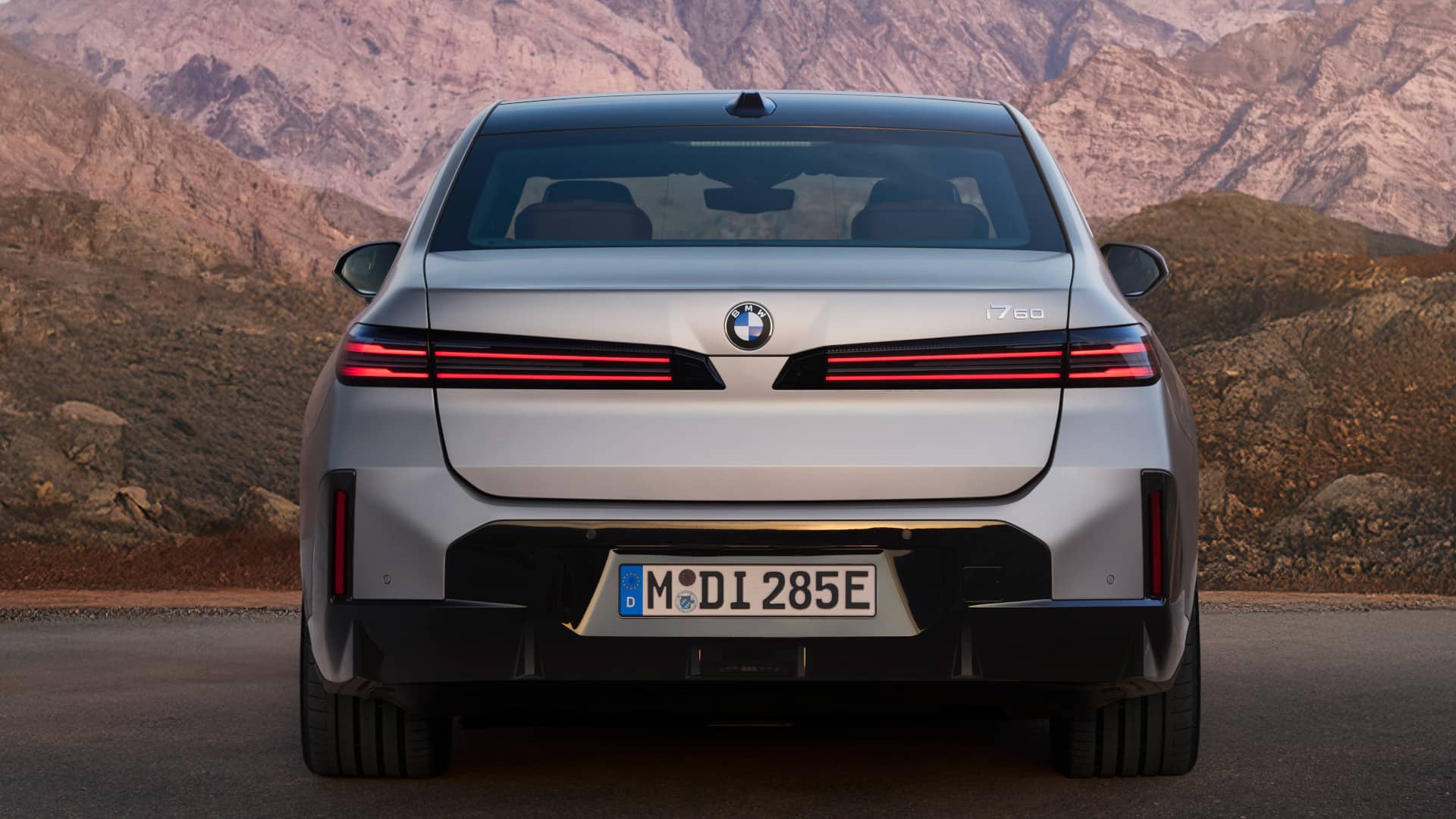 Vista traseira do BMW Série 7