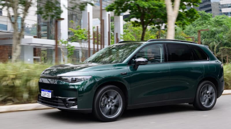 Carro Leapmotor C10