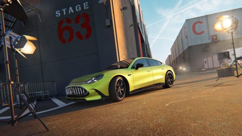 O esportivo Mercedes Benz AMG GT 4DR