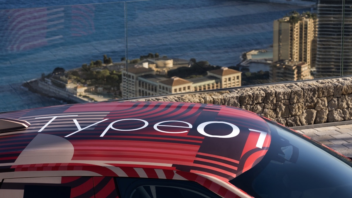 Jaguar Type 01 em Mônaco