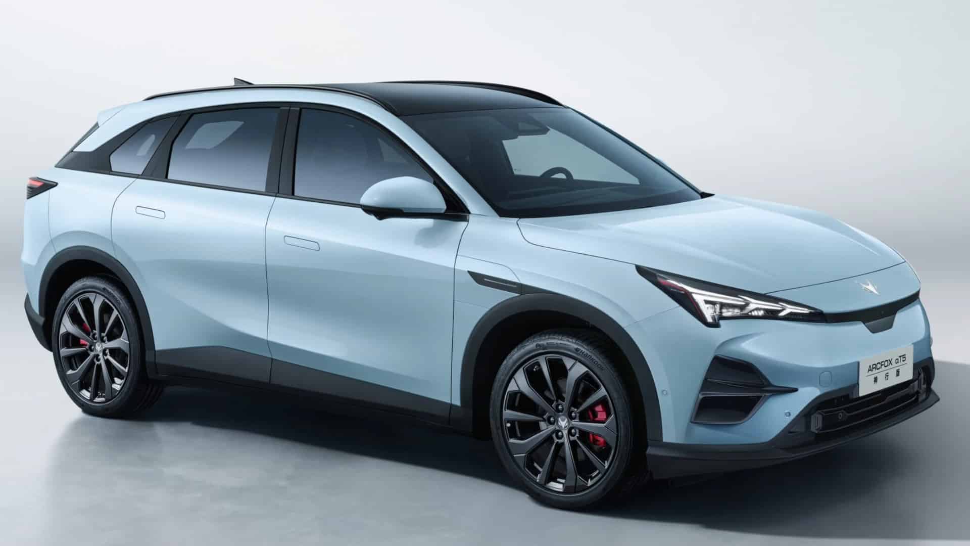 BAIC Arcfox T5