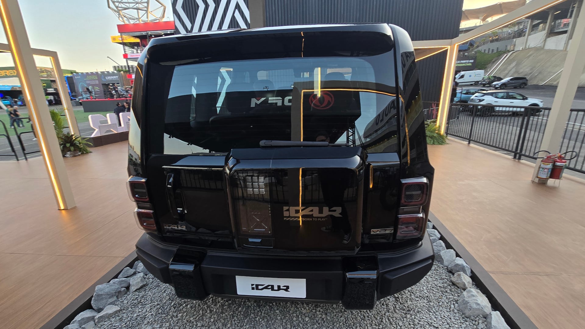 Traseira do iCAUR V27