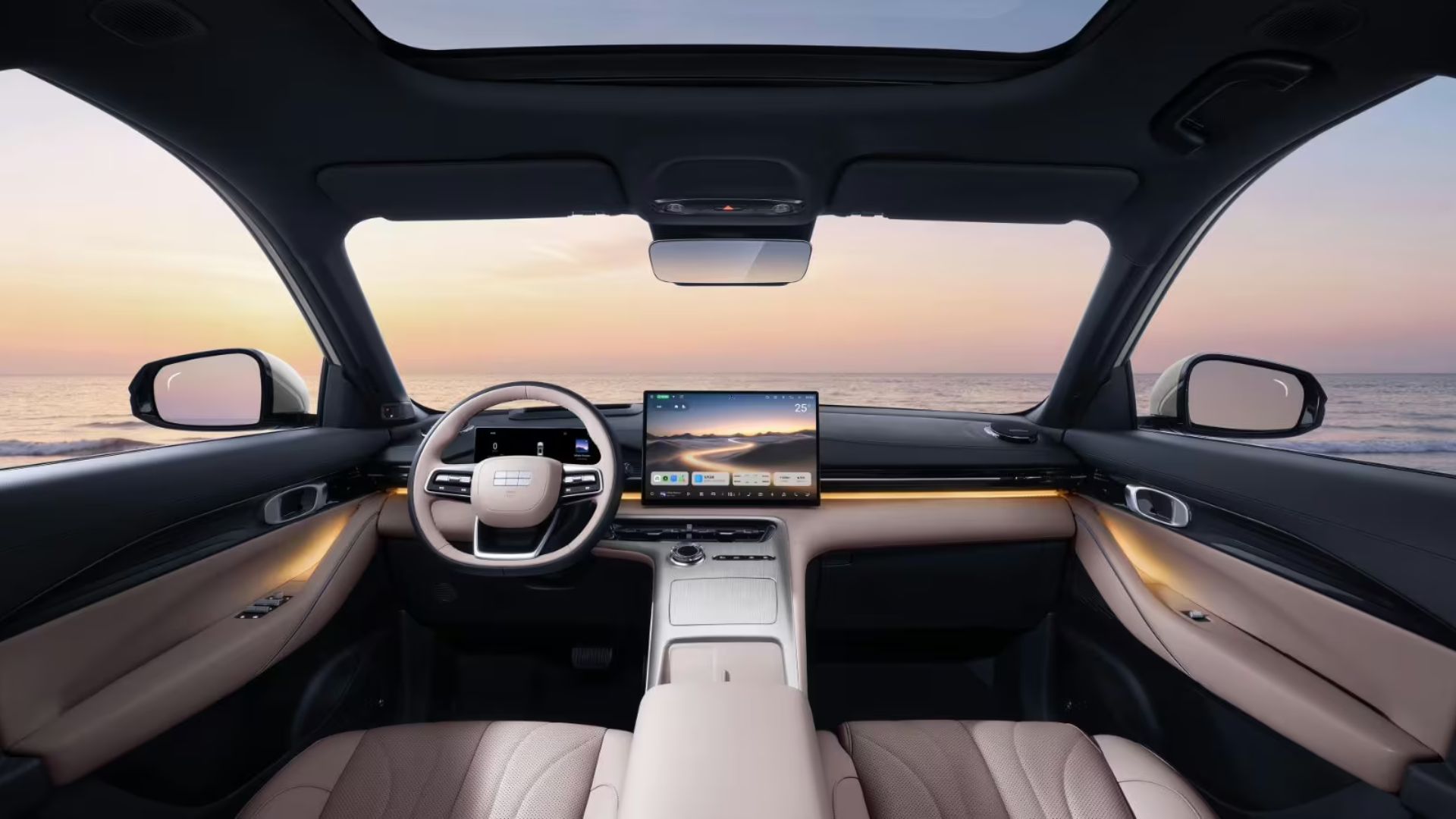 Vista interna do Geely Galaxy E5 a partir dos assentos traseiros, mostrando o volante, a tela central de infoentretenimento e o teto panorâmico de vidro