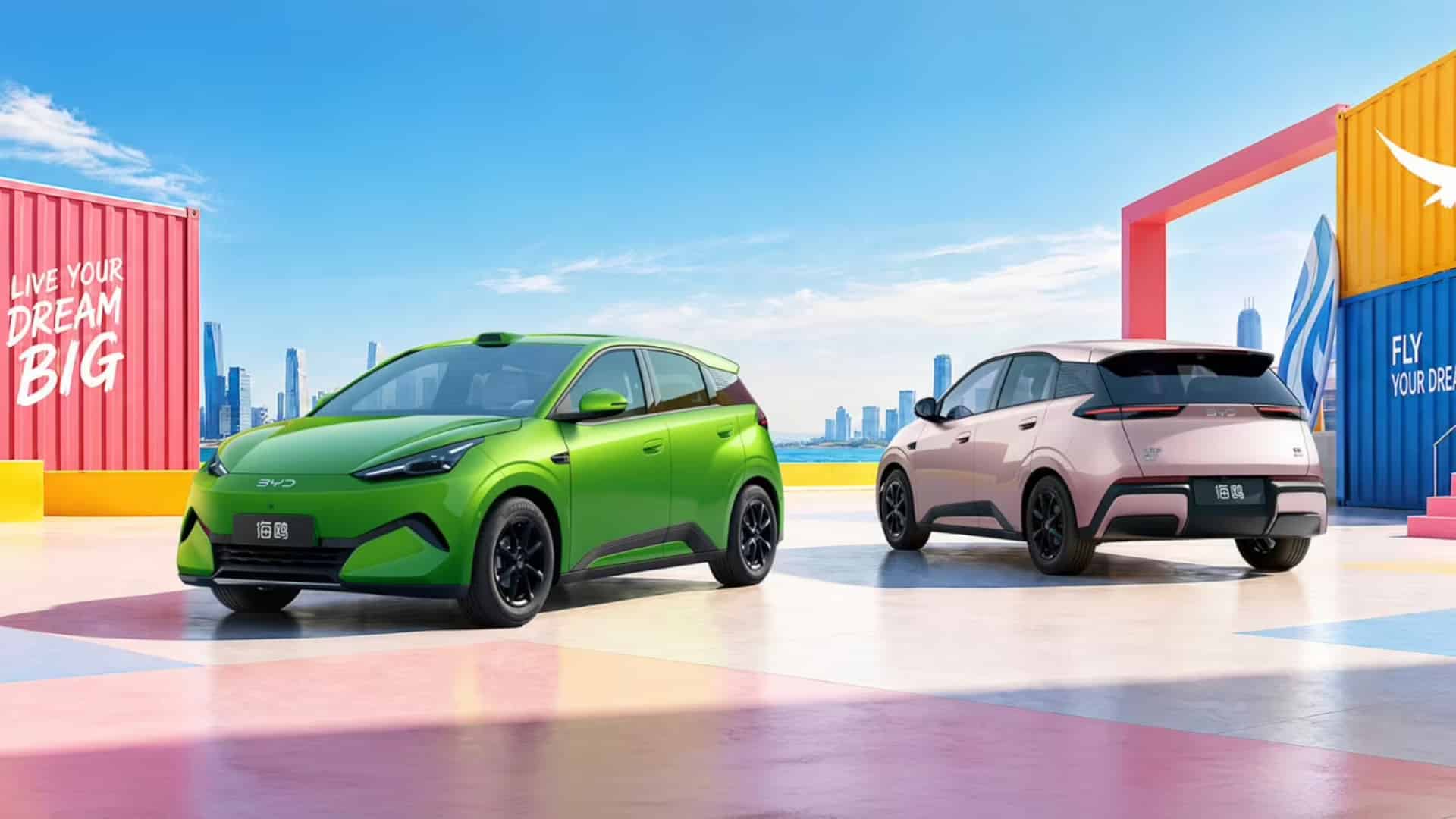 Novo Dolphin Minii, dois modelos lado a lado