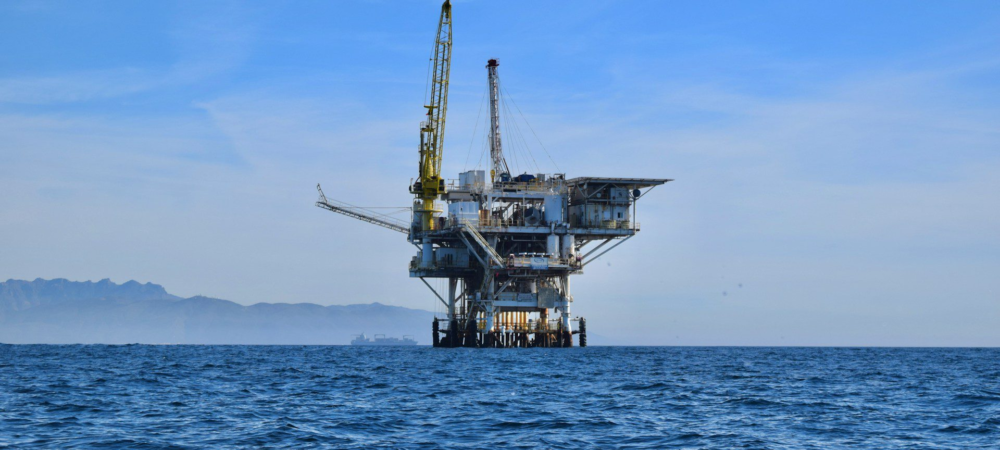 Plataforma de petróleo no mar
