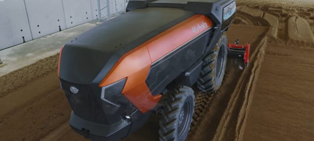 Still de vídeo apresentando o trator autônomo da Kubota