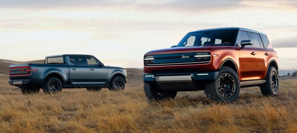 Carros da Scout Motors: Terra (a picape) e Traveller (SUV)
