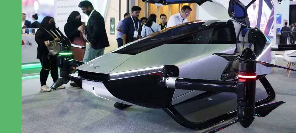 "Carro voador" (EVTOL) Xpeng X2 em pátio de exposições